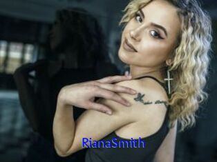 RianaSmith