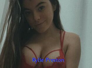 Rylie_Preston