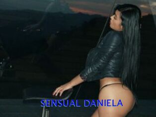 SENSUAL_DANIELA