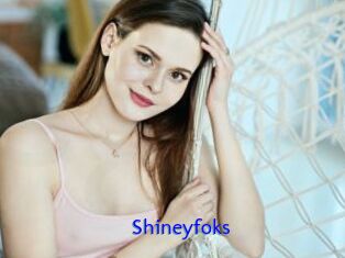 Shineyfoks