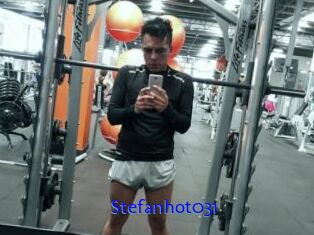 Stefanhot031