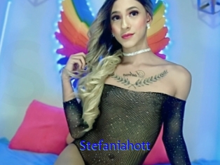 Stefaniahott