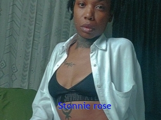 Stonnie_rose