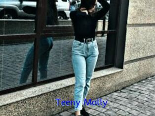 Teeny_Molly