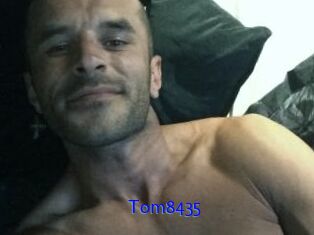 Tom8435
