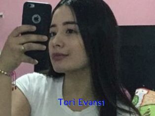 Tori_Evans1