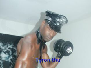 Tyron_thu