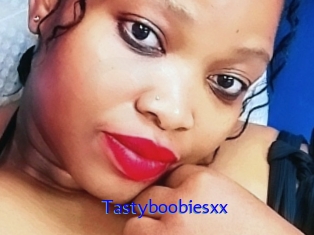 Tastyboobiesxx