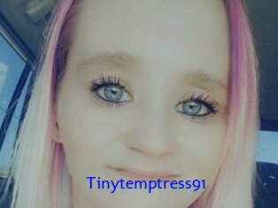 Tinytemptress91