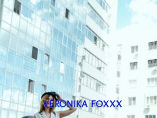 VERONIKA_FOXXX
