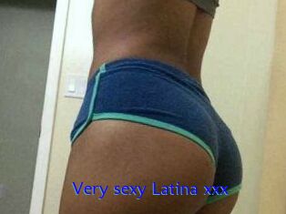 Very_sexy_Latina_xxx