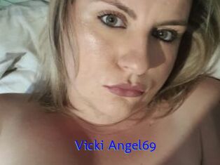 Vicki_Angel69