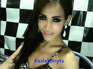 Xxxl_ebony_ts