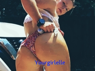 Yourgirlelle