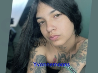 Yvonnemoons